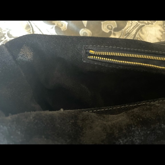 CHRISTIAN DIOR
Quilted Cannage Large Chain Tote - Picture 15 of 15